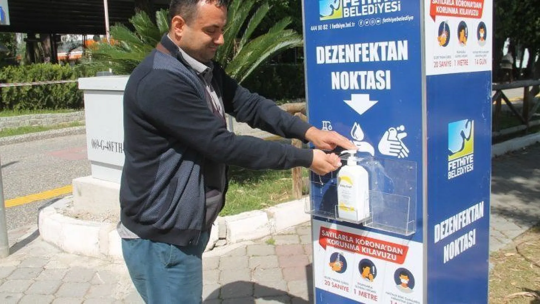 Fethiye Belediyesinden Dezenfektan Noktaları
