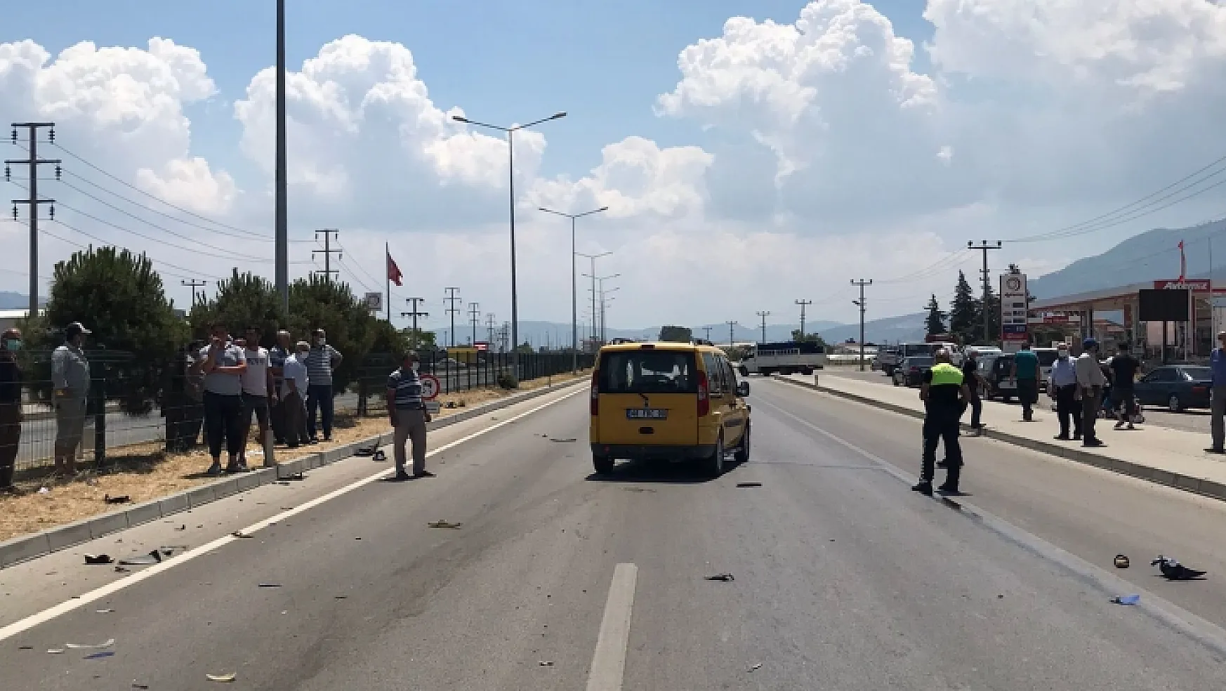 Fethiye'de elektrikli bisikletle araç çarpıştı 2  ölü