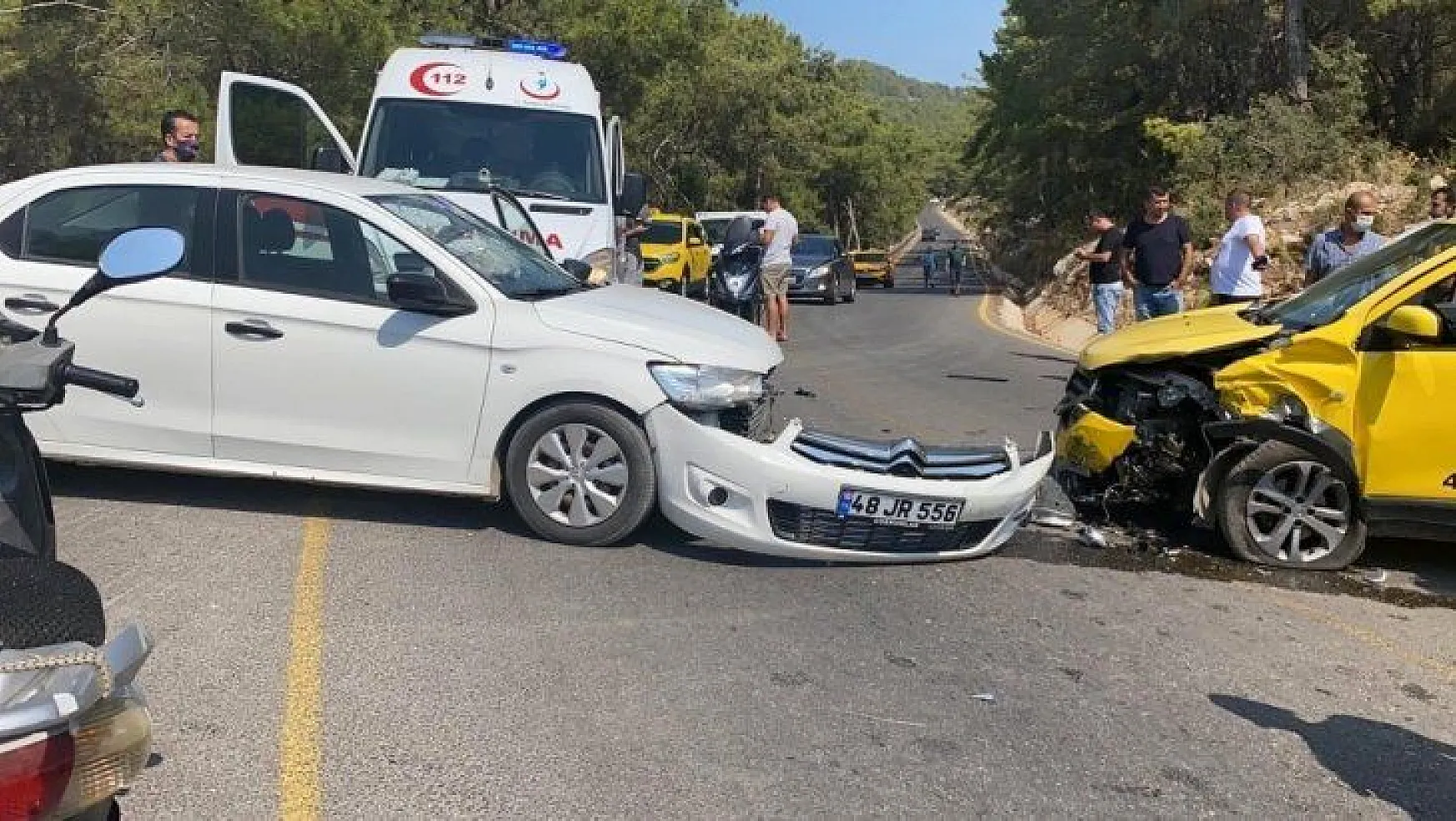 Fethiye'de trafik kazası: 6 yaralı