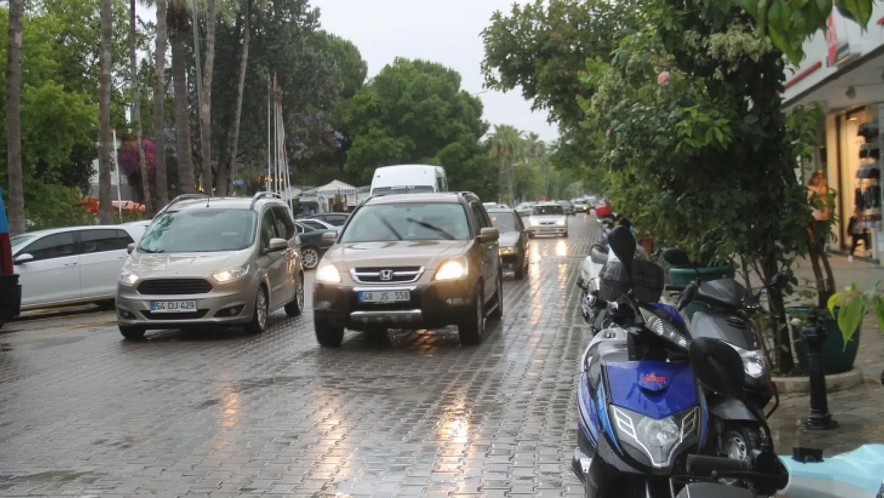 Fethiye'de metrekareye 9,7 kilogram yağış düştü