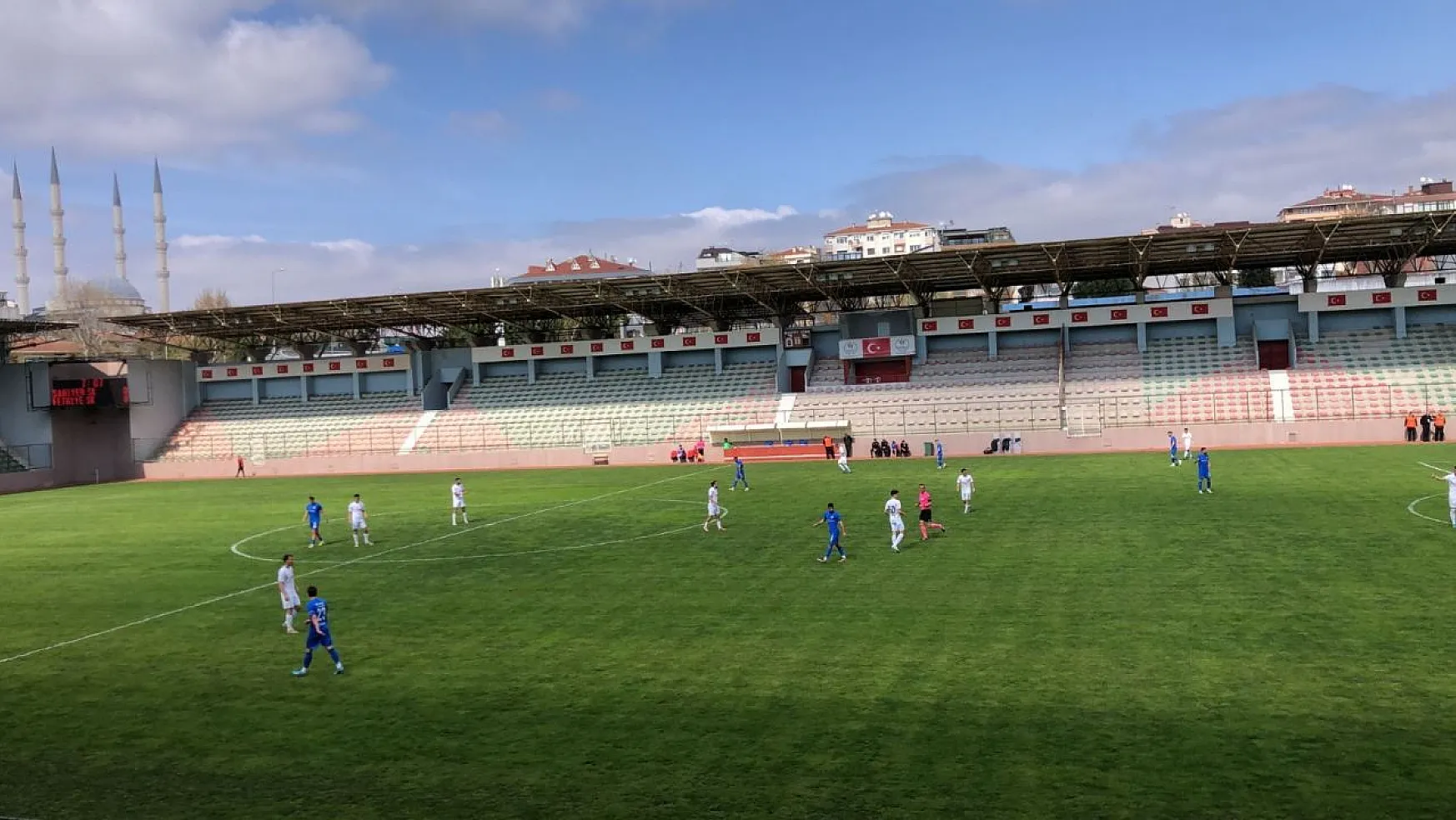 Fethiyespor ilk yarıyı 2-0 öne kapattı