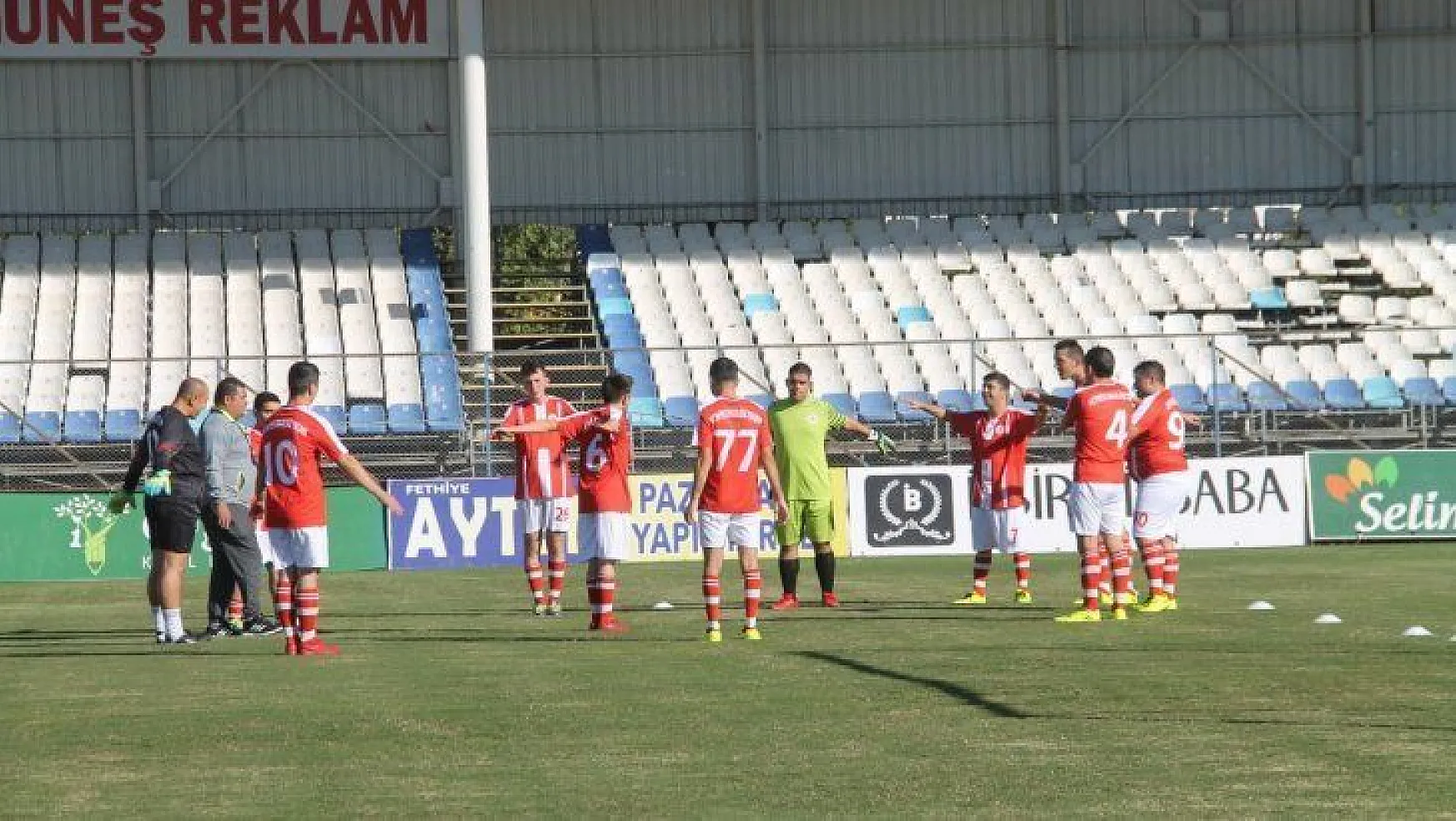 Fethiyespor'un gençleri özel sporcularla karşılaştı