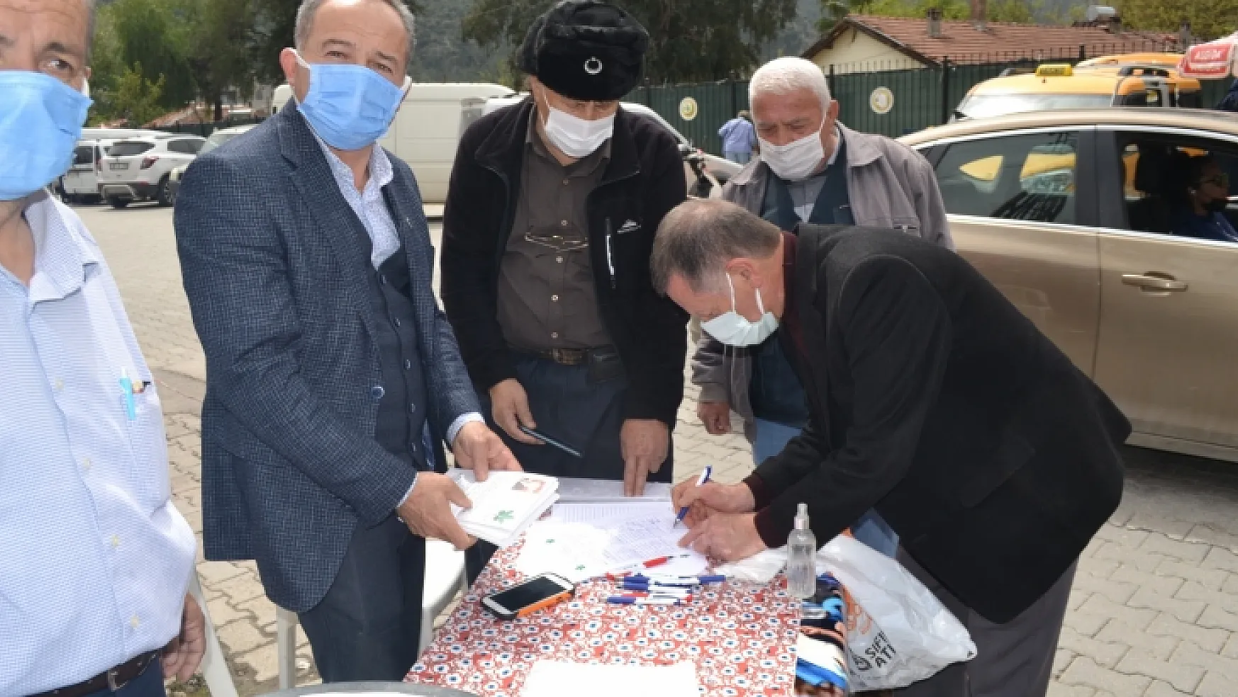 Gelecek Partisi Uygur Türkleri için imza kampanyası düzenlendi 