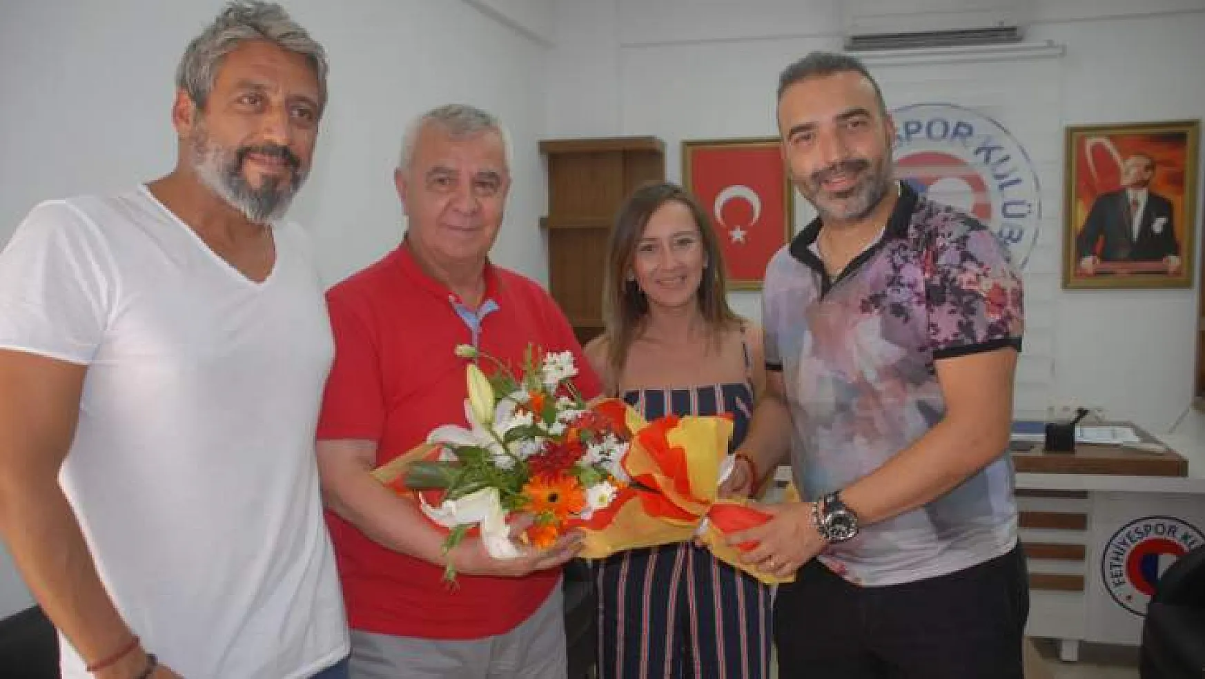 Galatasaray Taraftarlar Derneği'nden Fethiyespor'a kombine desteği