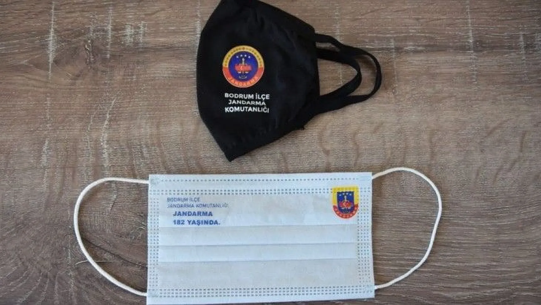 'Jandarma' logolu maske dağıtımı yapıldı