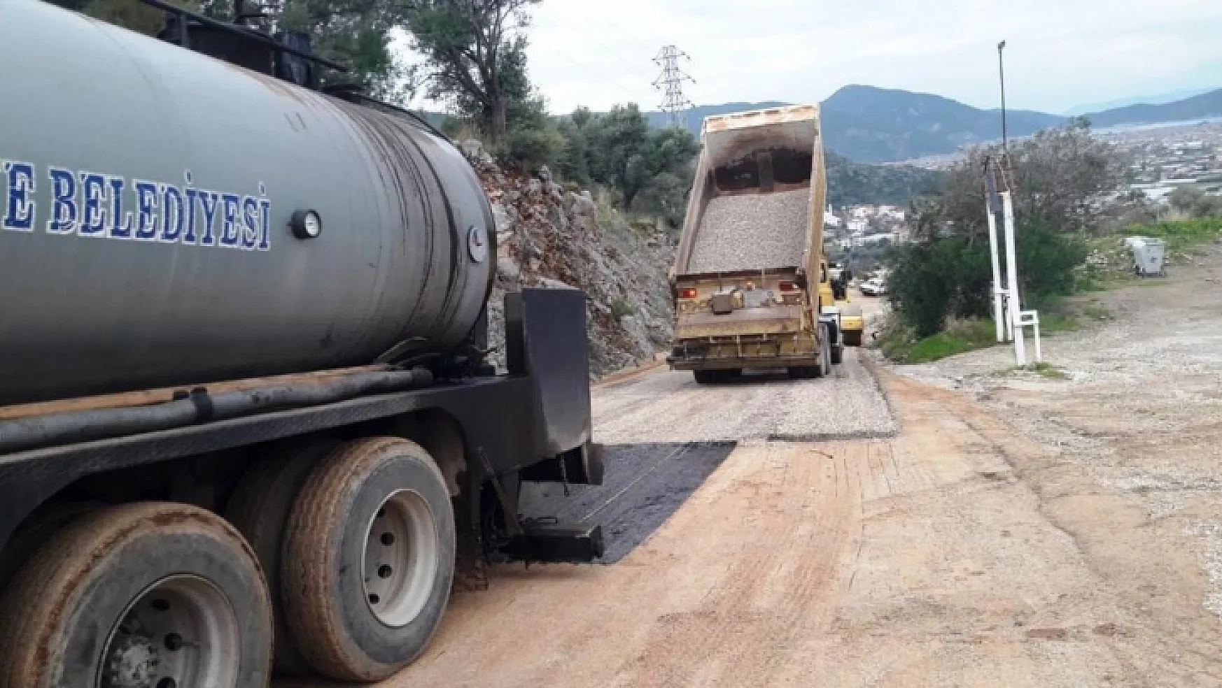 Karaçulha'da asfalt çalışması yapıldı