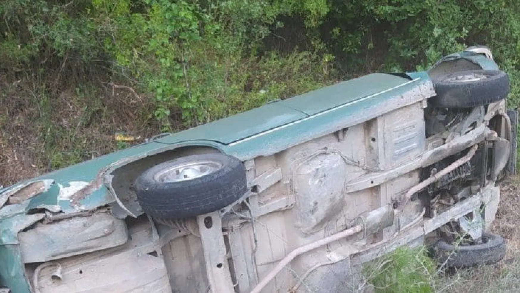 Köyceğiz'de otomobil şarampole devrildi 1 ölü, 1 ağır yaralı