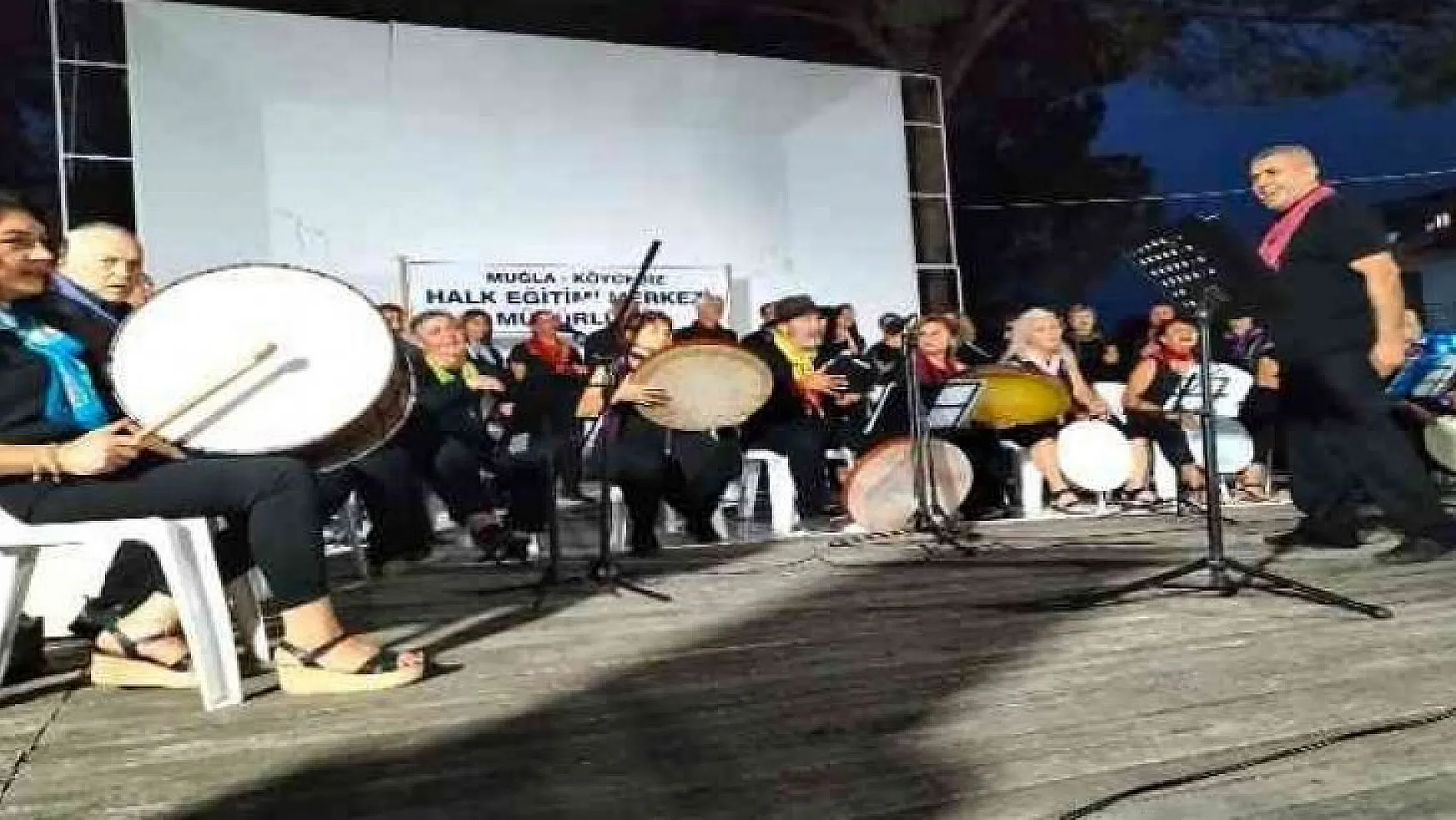 Köyceğiz'de Ritim Saz Topluluğu Konserine ilgi yoğun oldu