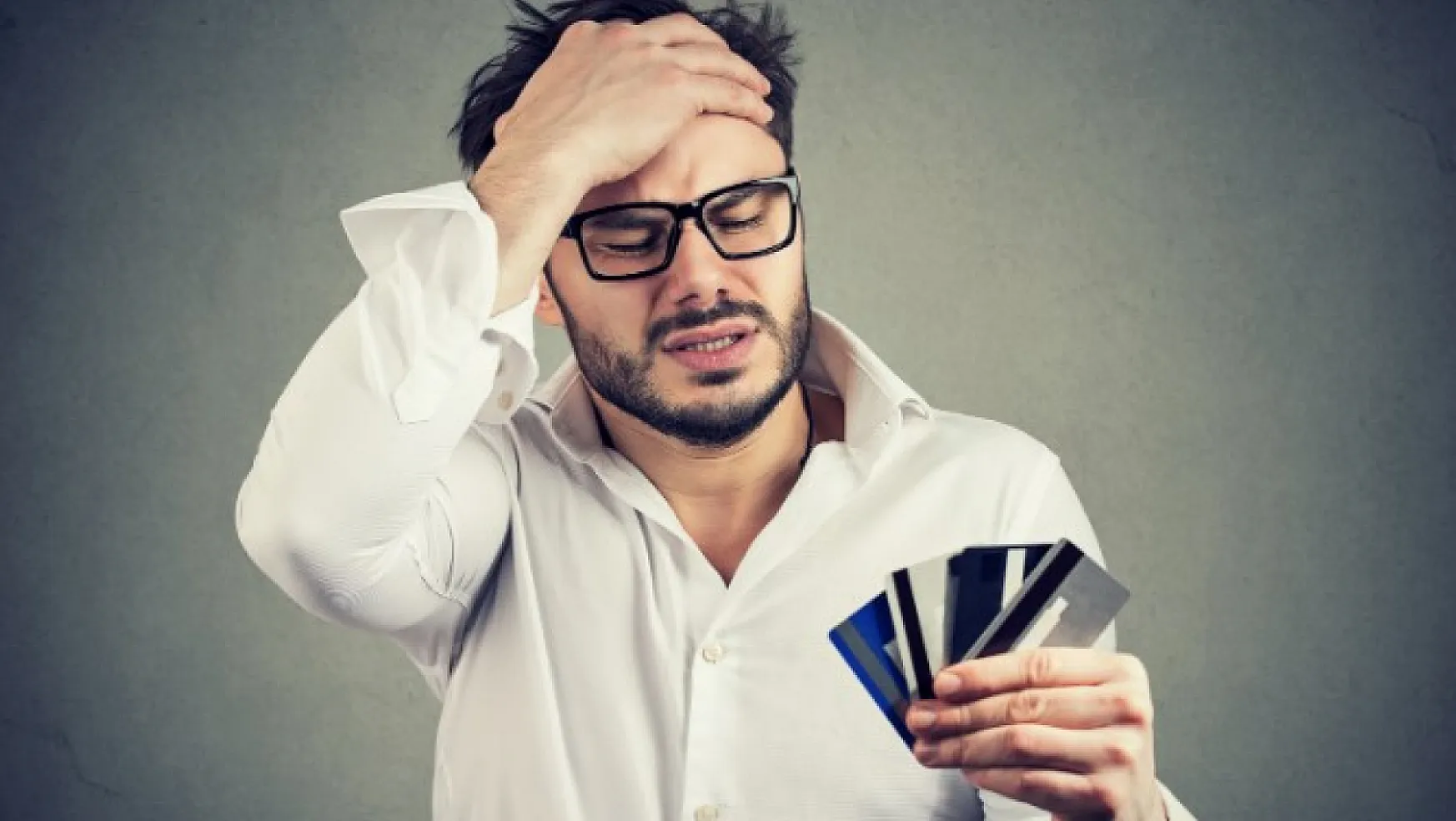 Kredi kartı borcu olan yandı! 1 Nisan'dan sonra kartınızı iptal ettirmek isteyeceksiniz