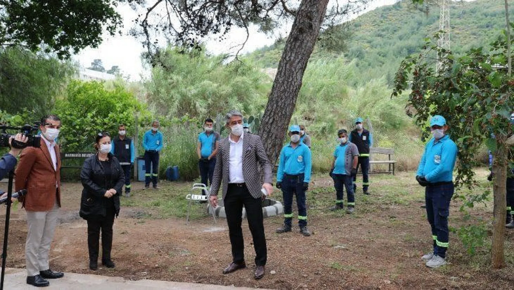 Marmaris Belediye Başkanı Oktay'dan çalışanlara müjde
