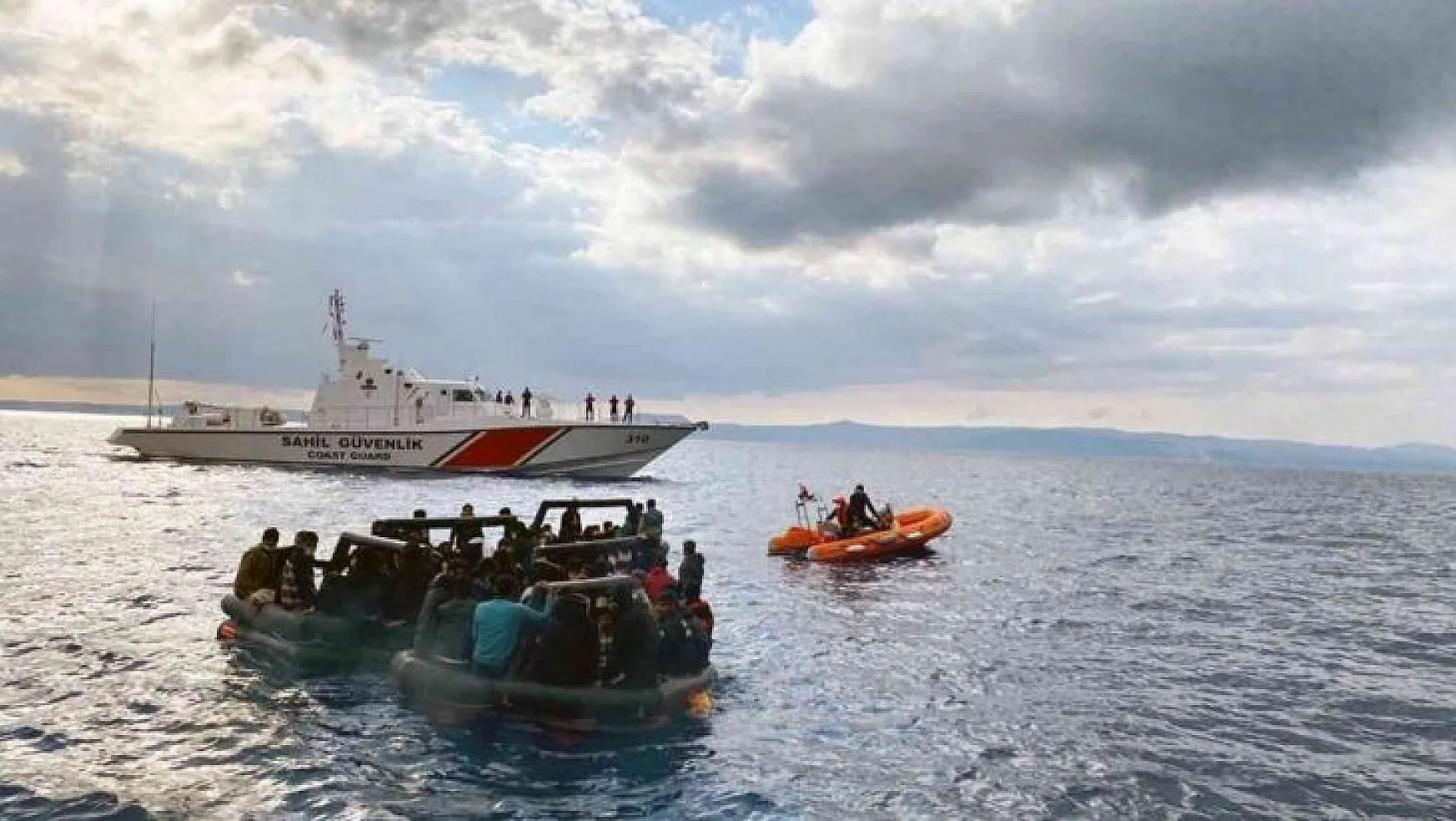 Marmaris'te 98 düzensiz göçmen kurtarıldı