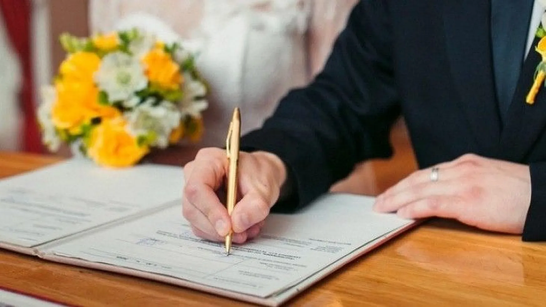 Marmaris'te online nikah uygulaması başlatıldı