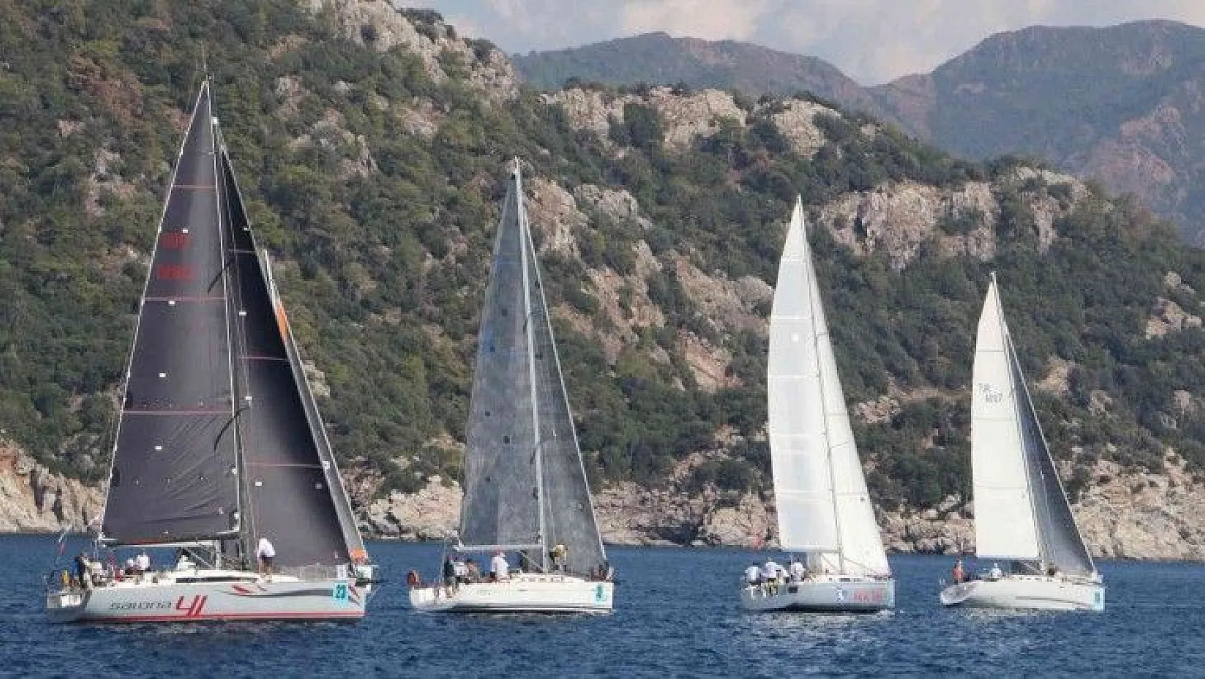 Marmaris Uluslararası Yelken Yarışları'nda renkli görüntüler