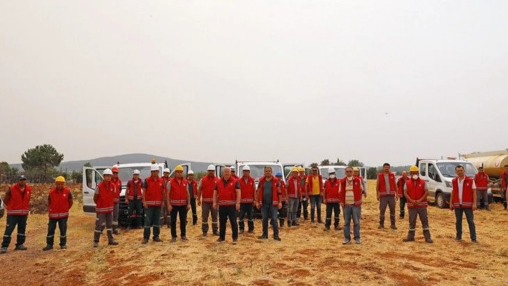 Menteşe Belediyesi, yangınlarda sahadaki ekiplerin ihtiyaçlarını karşılıyor