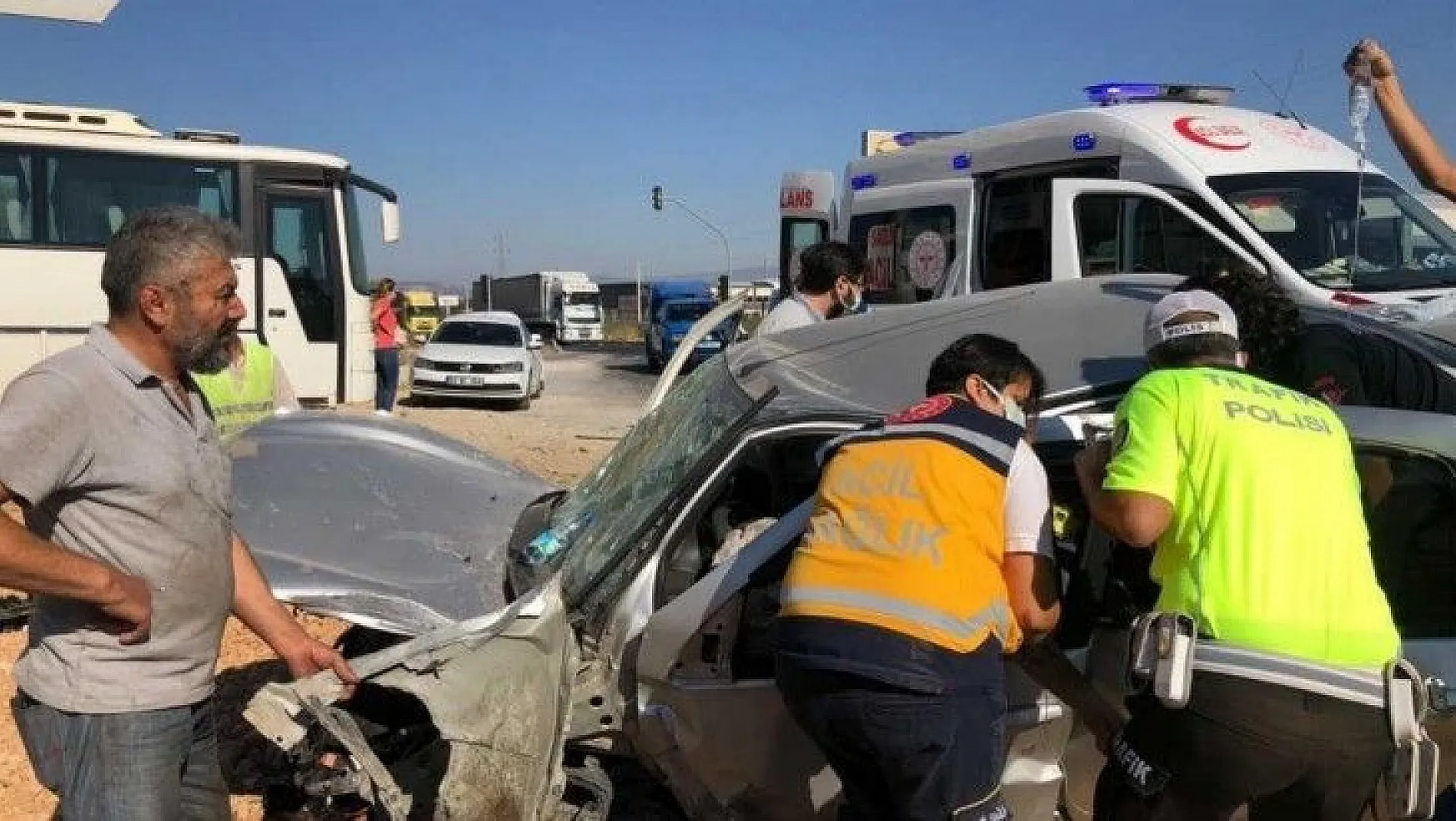 Menteşe'de kaza: 3 yaralı