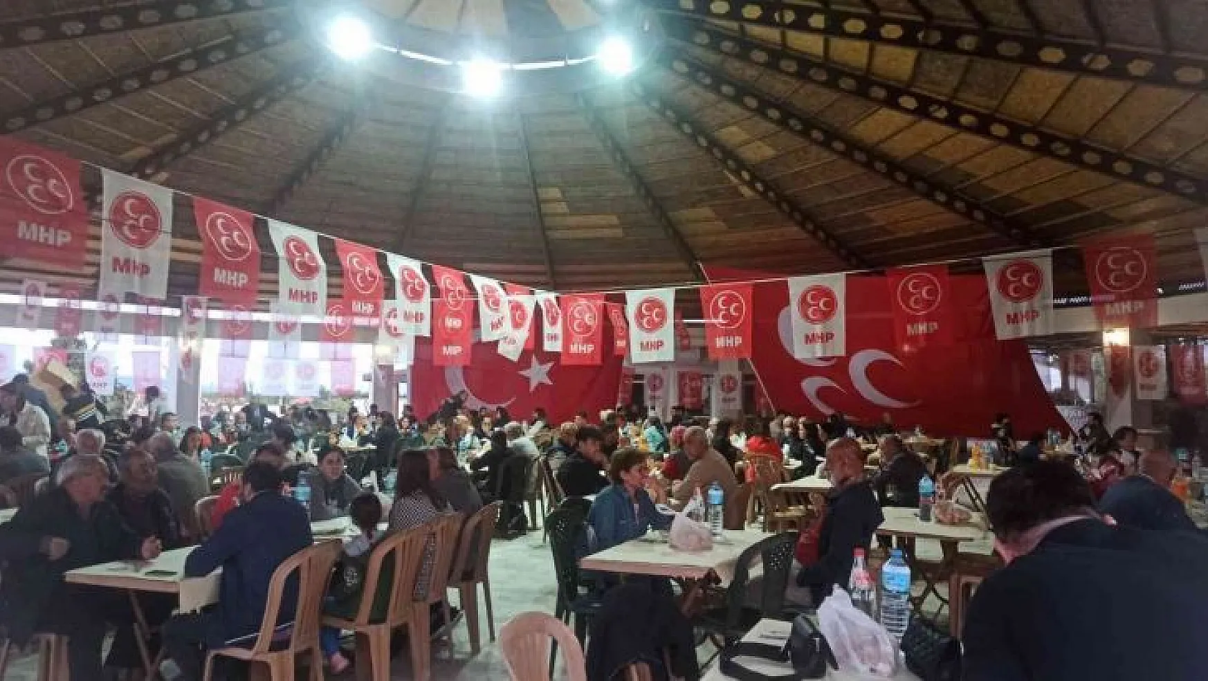 MHP Datça'dan iftar yemeği
