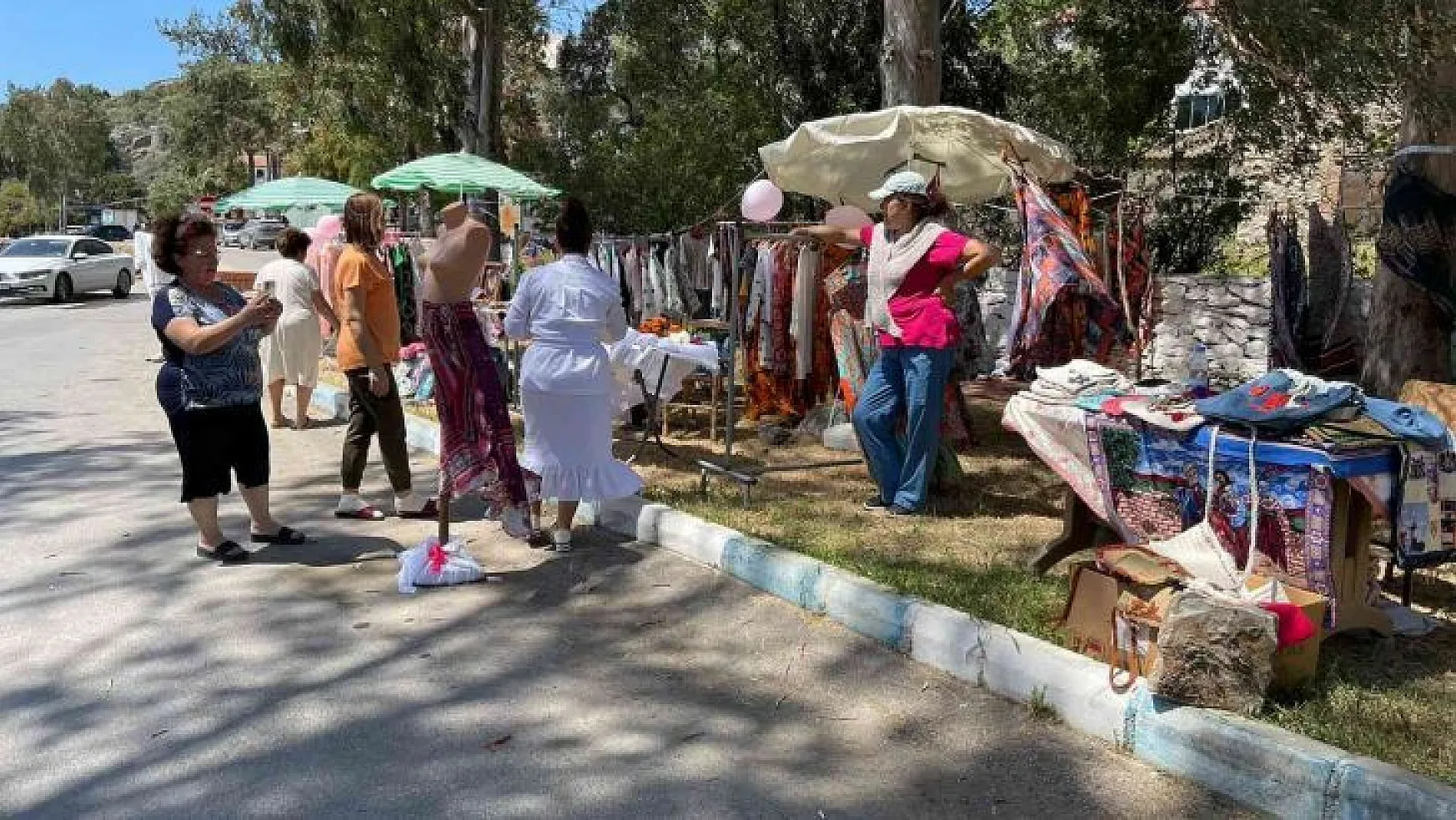 Milas'ta 'Anneler Günü Bahar Şenliği' düzenlendi