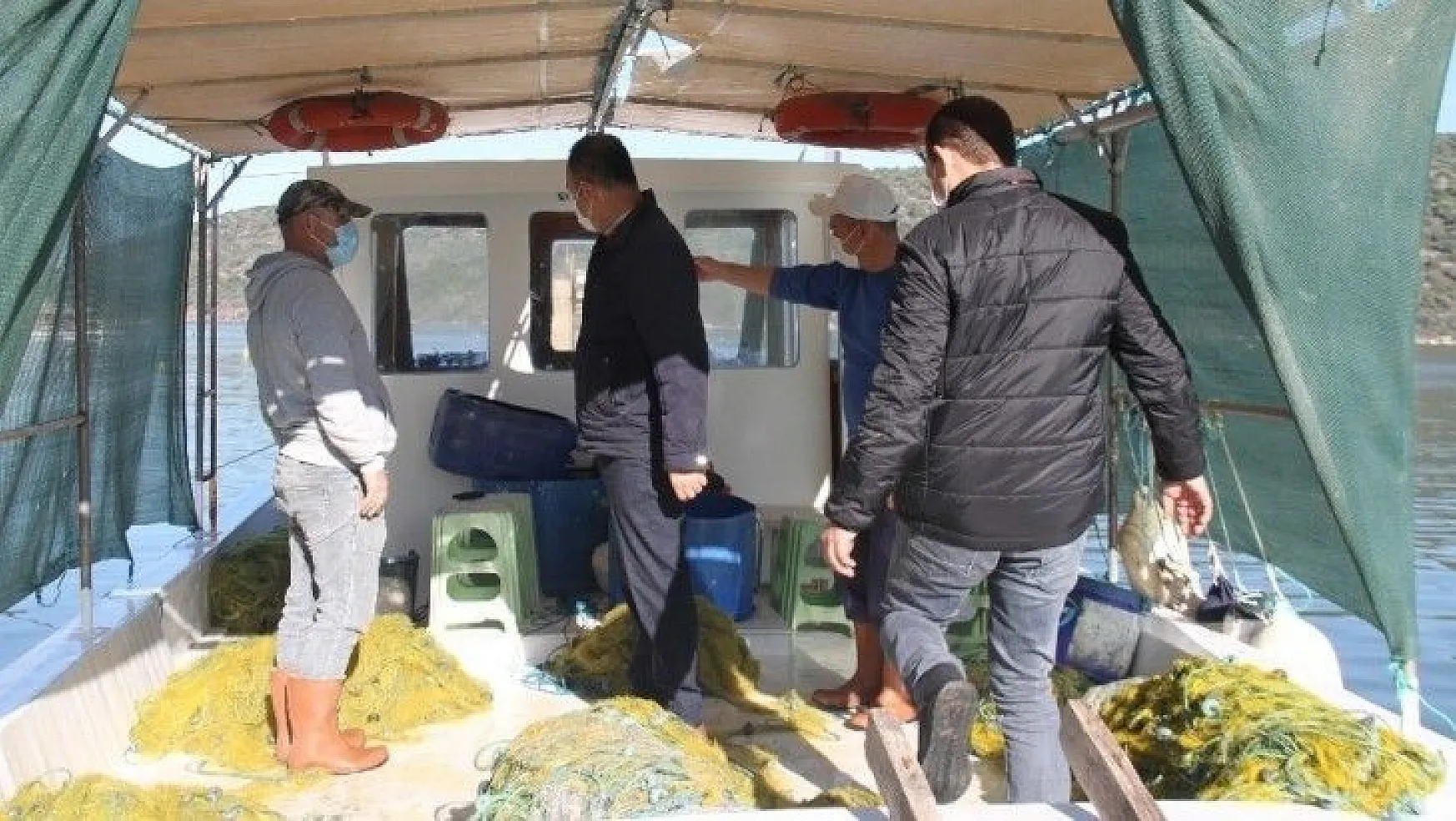 Milas'ta yasadışı su ürünleri avcılığının önlenmesi için denetimler sürüyor