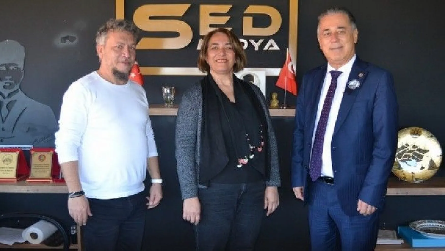Milletvekili Özcan'dan SED Medya'ya ziyaret