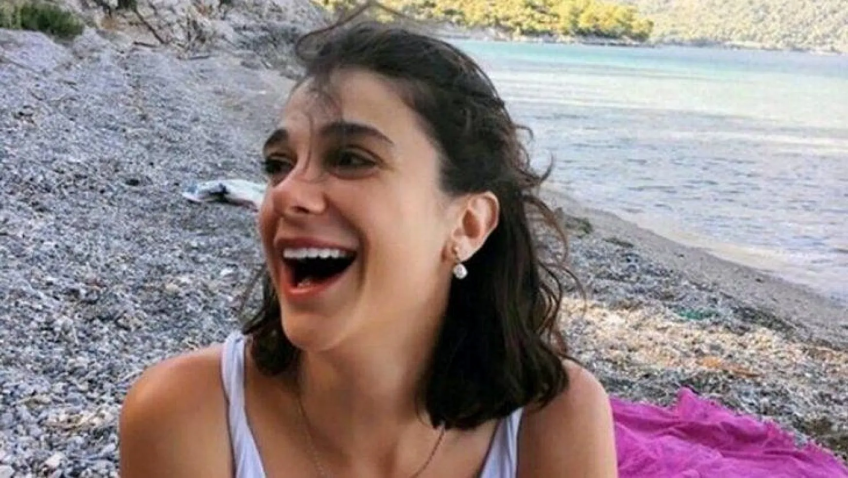 Muğla'da 5 gündür kayıp olan üniversite öğrencisi Pınar Gültekin'in (27) cansız bedeni bulundu.