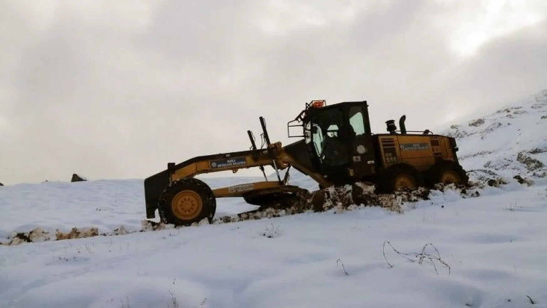 Muğla'da kar ile mücadele başladı