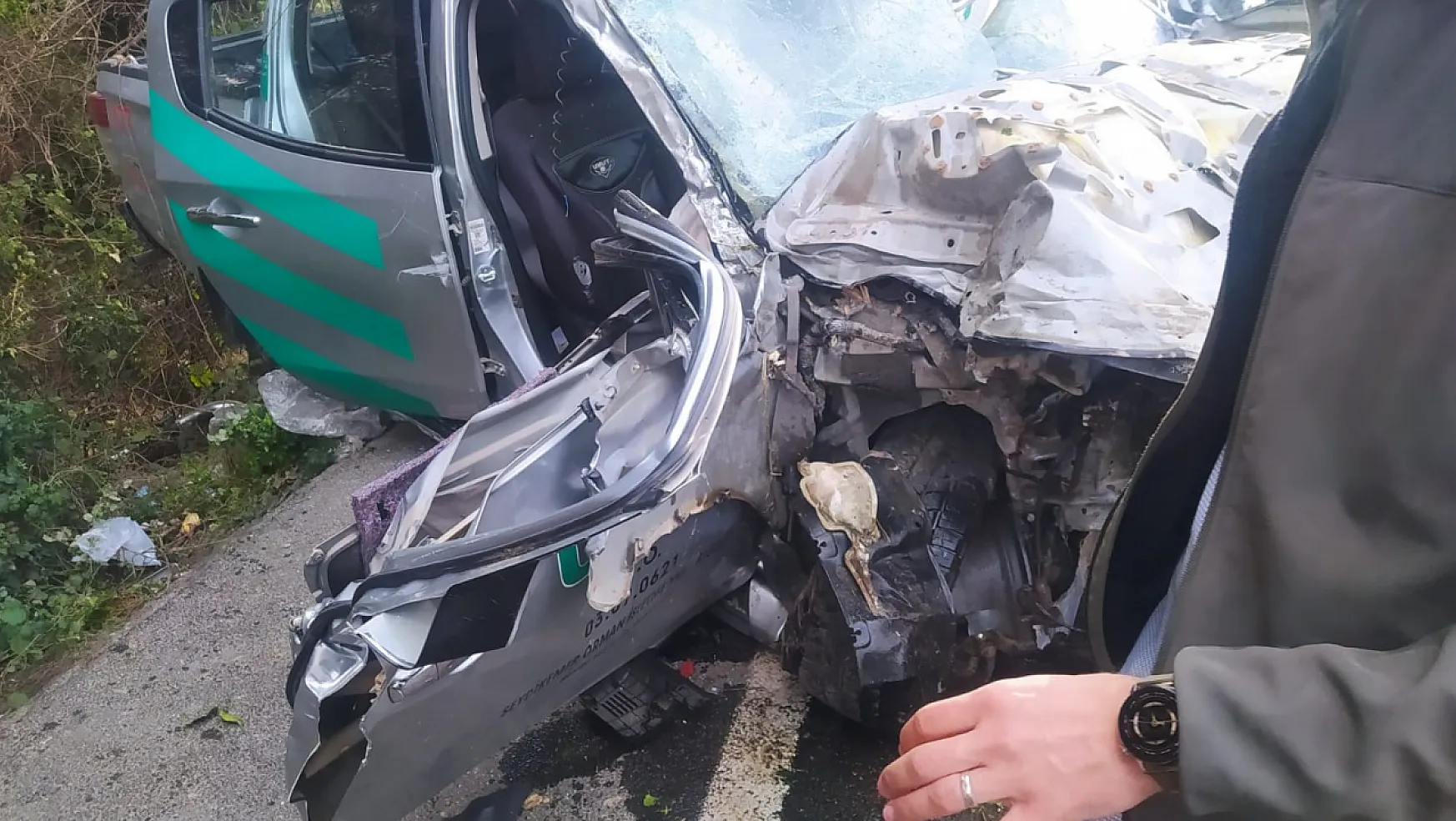 Muğla'da Orman İşletme Müdürlüğü aracı kaza yaptı... Yaralılar var