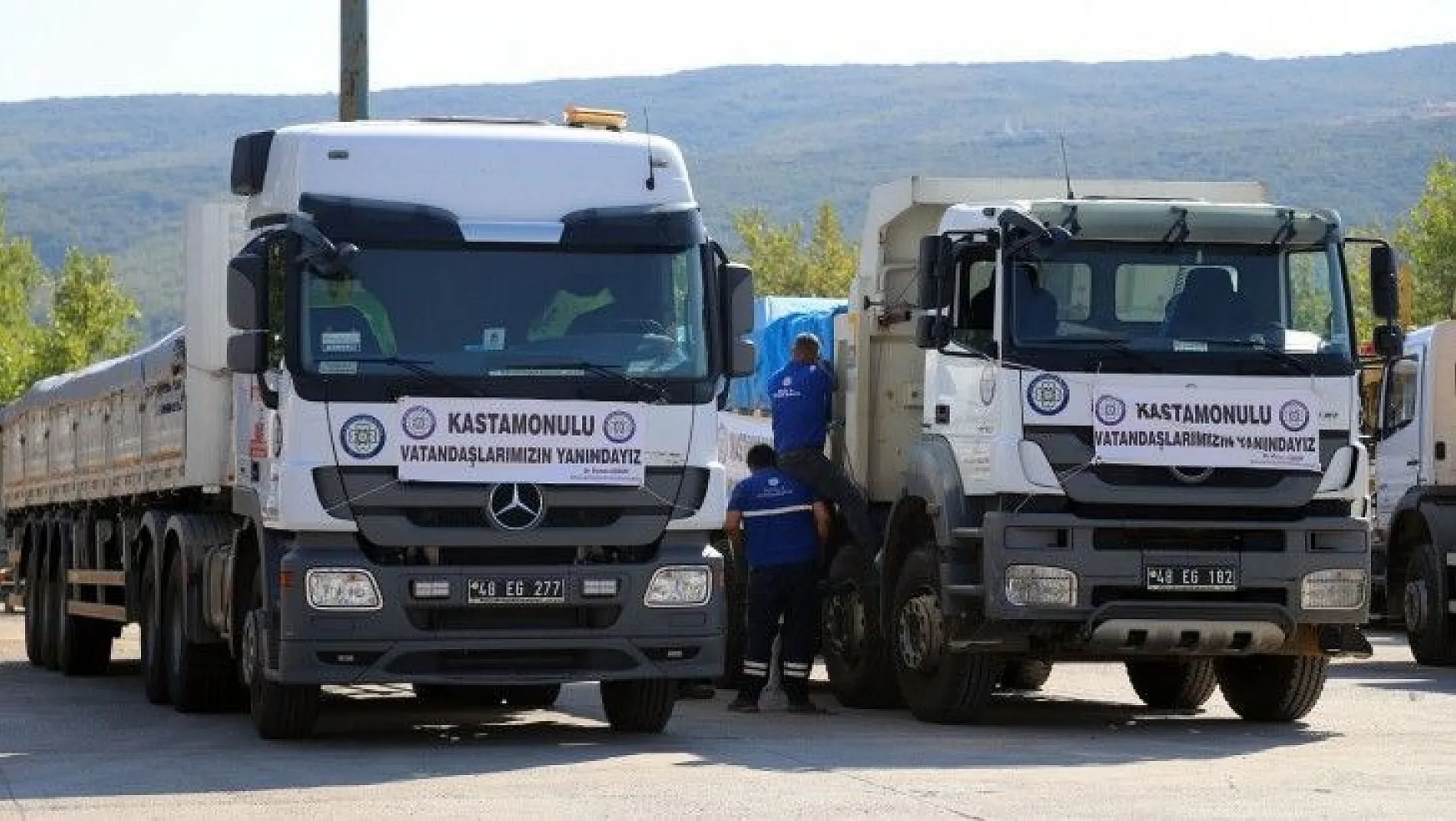 Muğla'dan Kastamonu'ya 6 TIR, 2 kamyon yardım