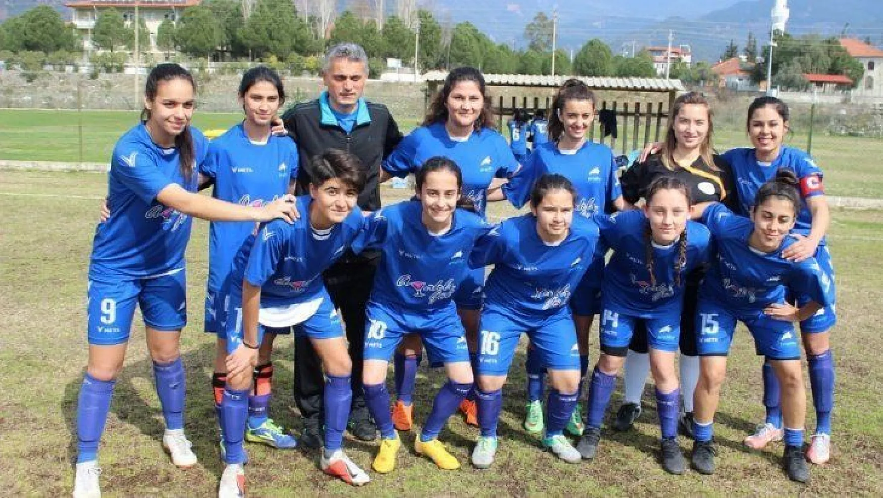 Muğla'nın tek kadın futbol kulübü liglerden çekildi