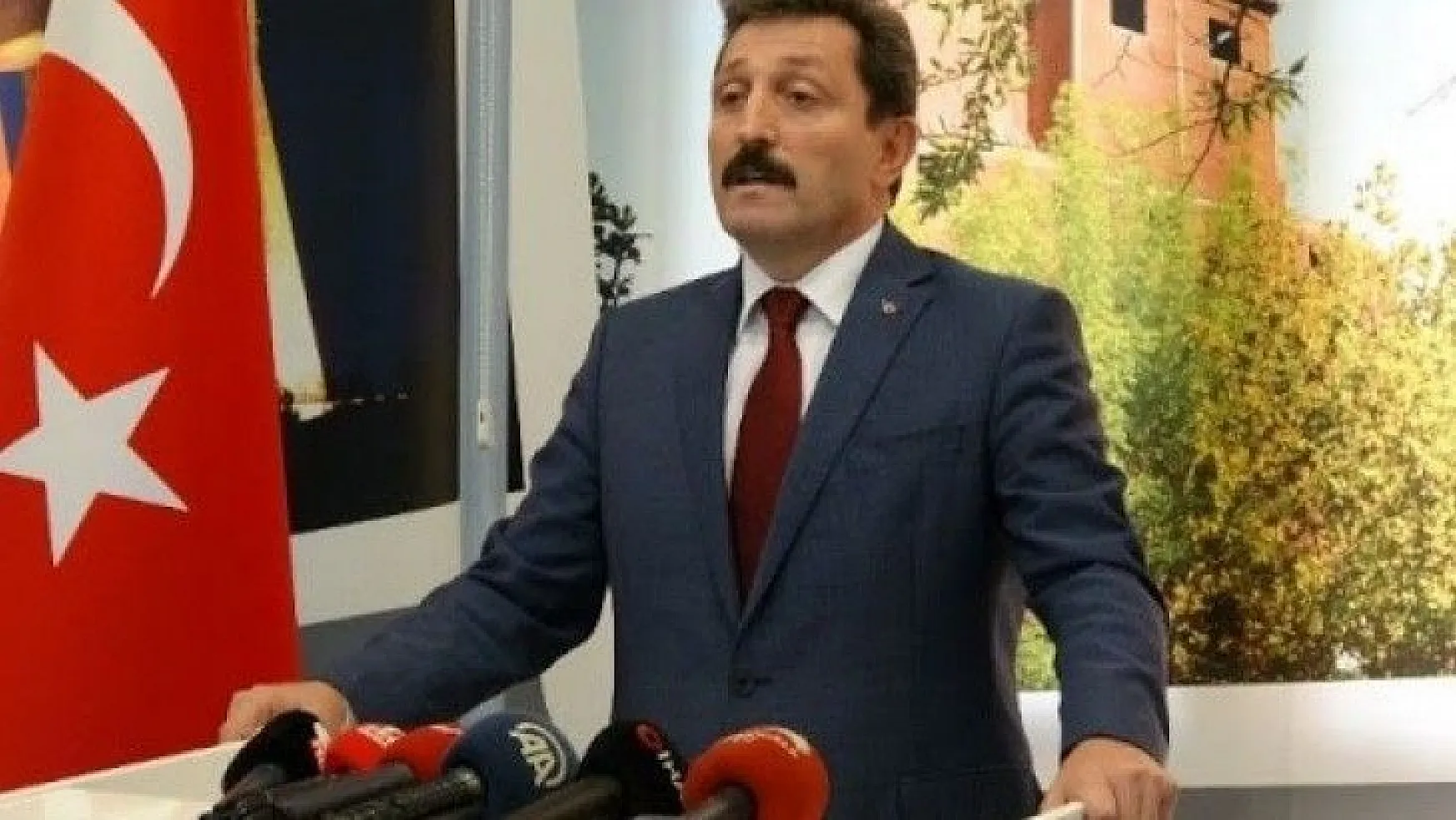 Muğla Valisi Tavlı'dan 29 Ekim Cumhuriyet Bayramı mesajı