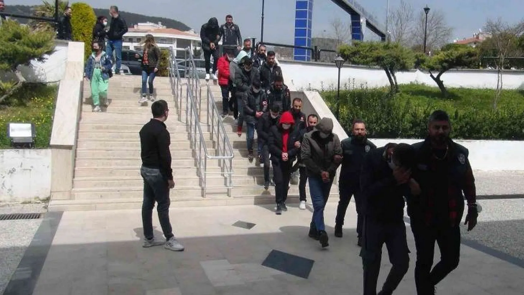 Muğla ve Aydın'da uyuşturucu operasyonuna 5 tutuklama