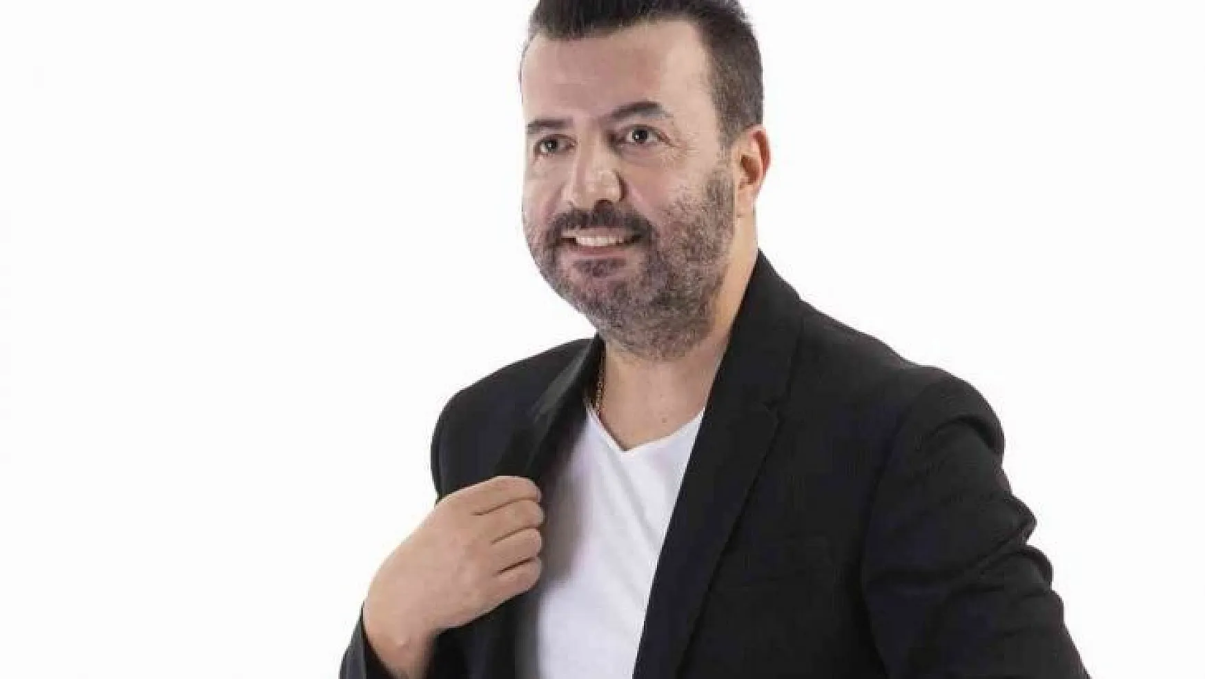 Murat Akgün, 'İhanetten Geri Kalan'ı kendi tarzında yorumladı