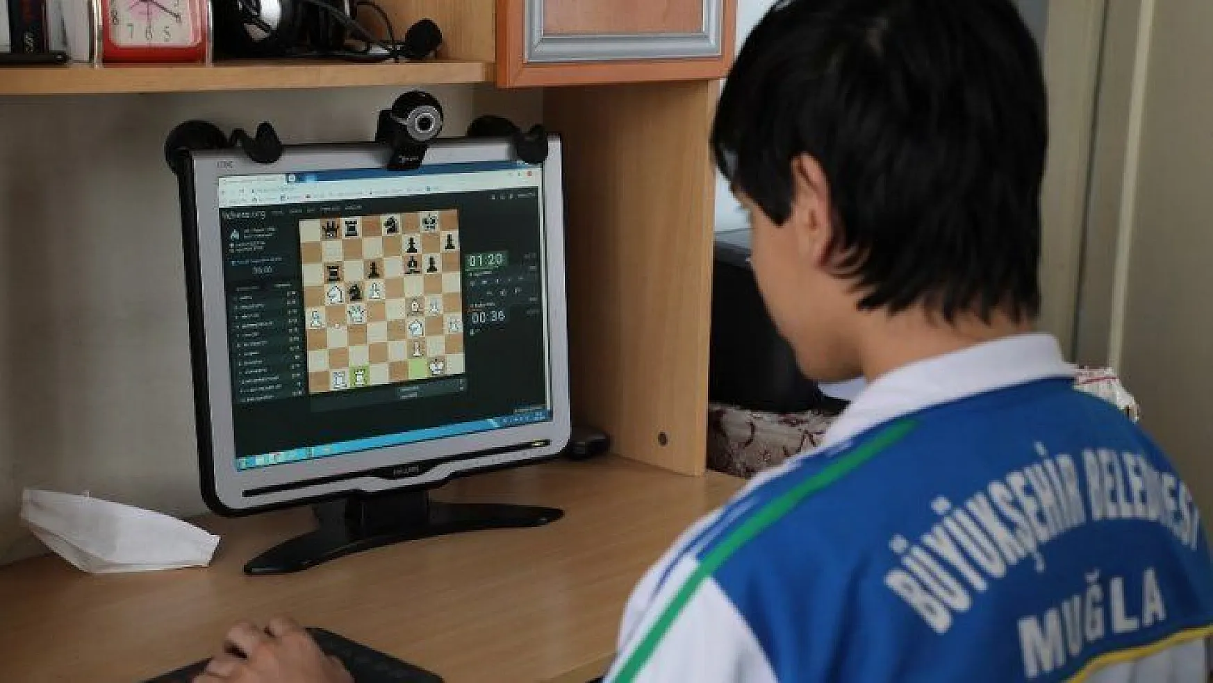 Online satranç turnuvasına 2 bin 624 sporcu katıldı