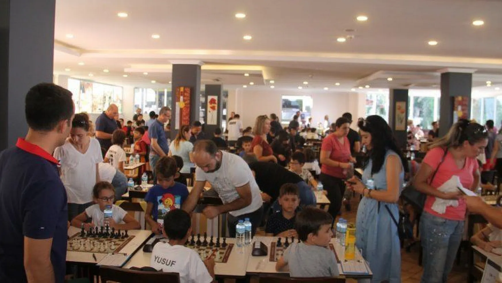 Sporfest Satranç Turnuvasına yoğun ilgi
