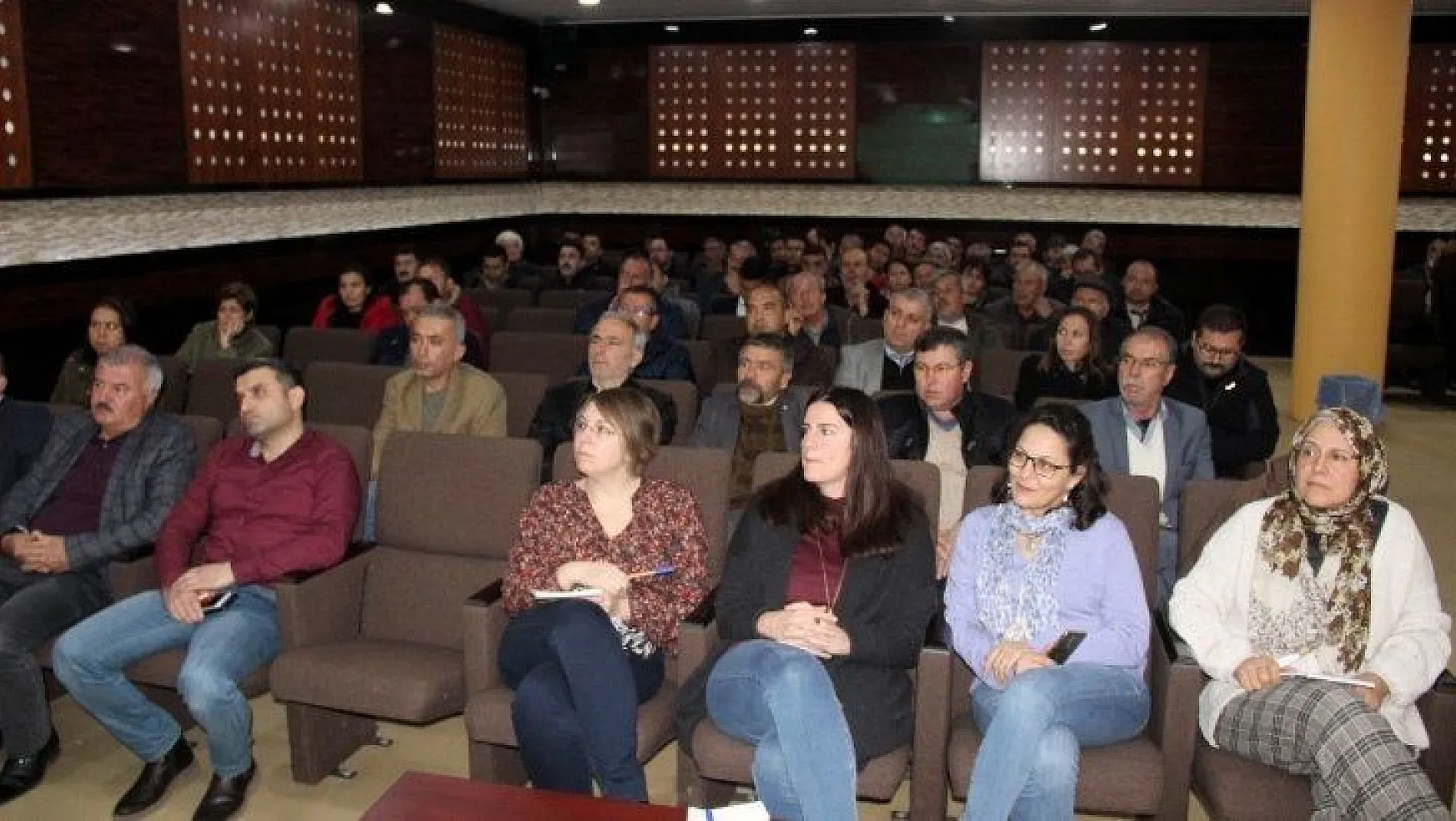 Türk çam balının Avrupa ISO toplantıları sürüyor