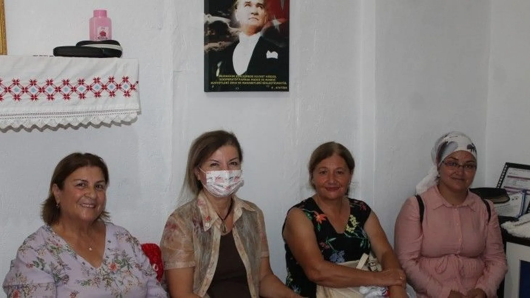 Türk Kadınlar Birliği Fethiye Şubesini Ziyaret Ettiler