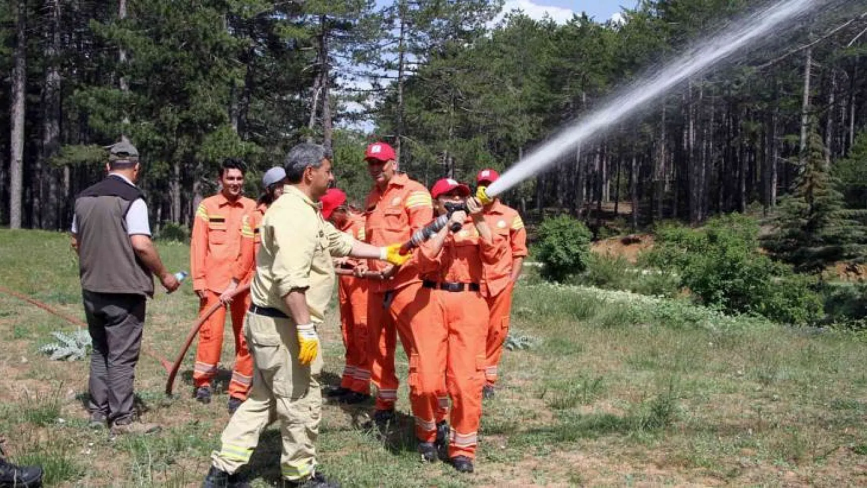 Türk Kızılay çalışanlarına yangın eğitimi