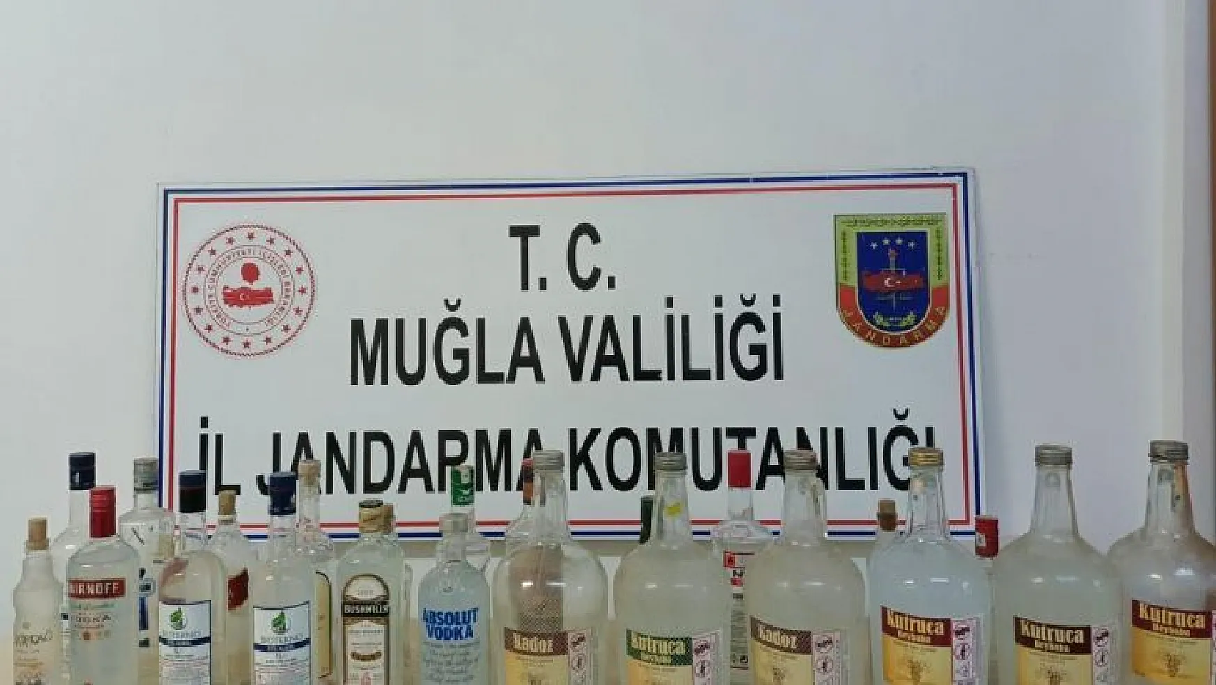 Ula Jandarma'dan kaçak içki operasyonu