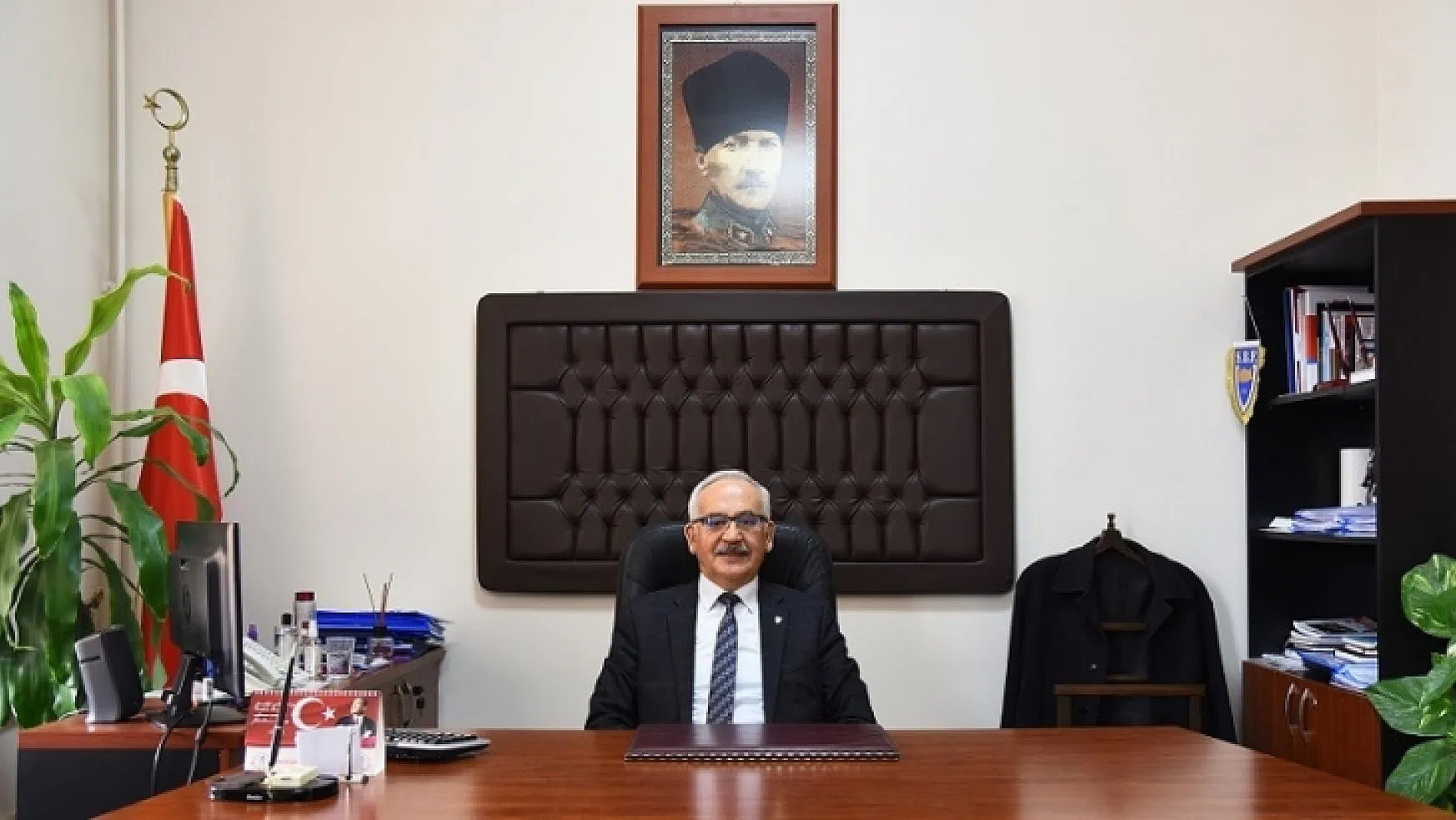Vali Yardımcısı Fethi Özdemir emekli oldu