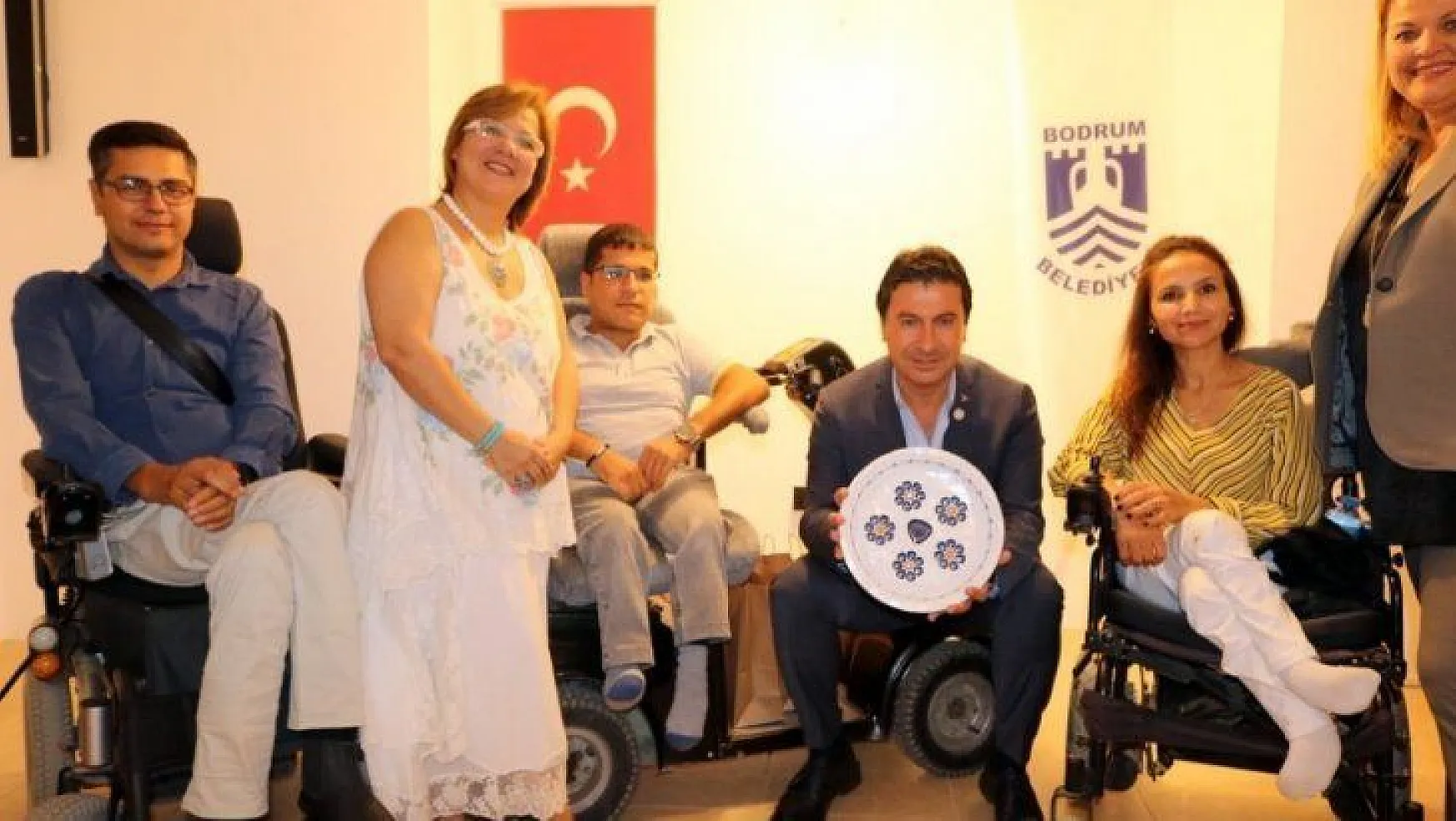 Yakaköy Engelli Sevgi Sanat Atölyesi açıldı