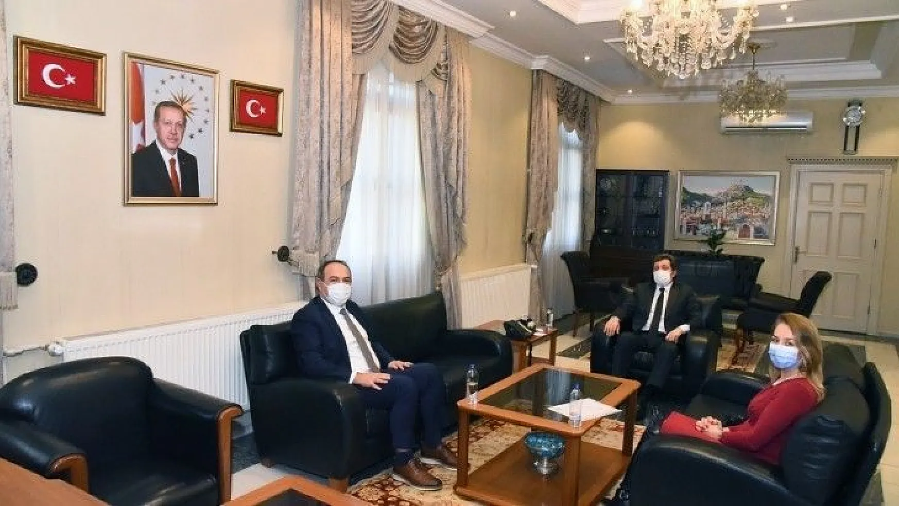 Yatağan Termik Enerji Genel Müdürü Korhan Tiryaki, Vali Tavlı'yı ziyaret etti