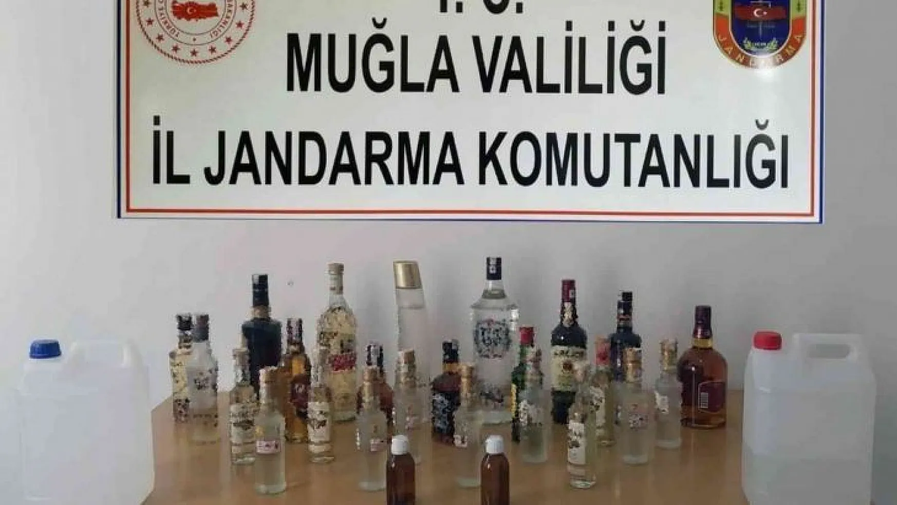 Yatağan ve Menteşe'de 147 litre kaçak alkol yakalandı