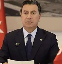 Ahmet Aras CHP'den istifa etti