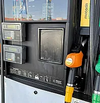 Akaryakıtta indirim sevinci kısa sürdü: Motorine 8,89 lira zam