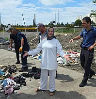 Altın dolu çantasını yol kenarına bırakıp evine çıktı, döndüğünde hayatının şokunu yaşadı