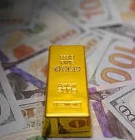Altın düşerken beklenmedik gelişme! Fed'in faiz beklentisi değişti