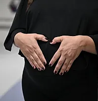 Anne adaylarına sigarayı bırakmaları için özel destek
