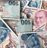 Asgari ücret 35 bin TL'yi aşacak mı? Özgür Erdursun'dan yeni tahmin