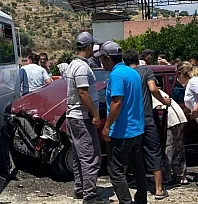 Aydın Bozdoğan'da Trafik Kazası: 3 Kişi Yaralandı