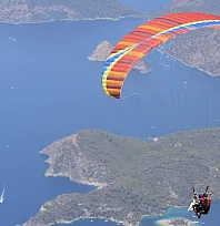 Babadağ'dan yılın ilk yarısında 57 bin 863 yamaç paraşütü uçuşu yapıldı