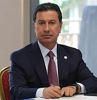 Başkan Ahmet Aras'tan Menteşe'de Türk Bayrağına yönelik saldırıya tepki